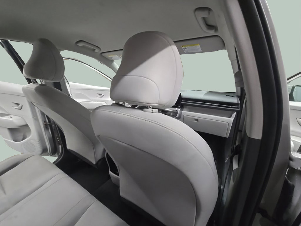 Certified 2025 Hyundai Kona SEL FWD image 23