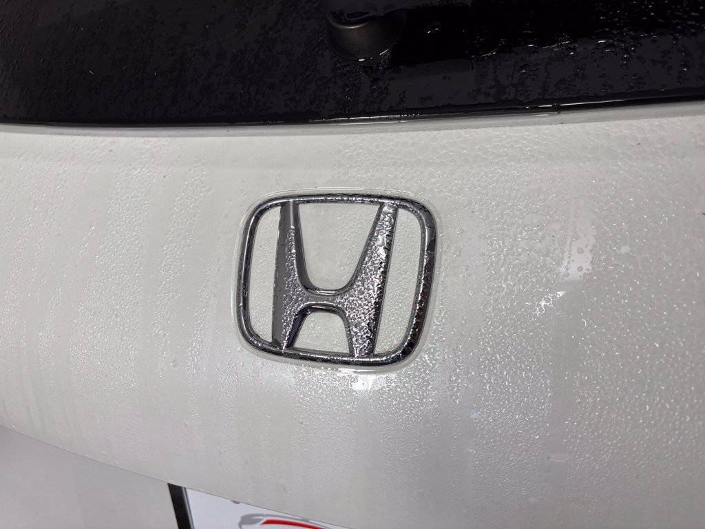 Used 2027 Honda HR-V LX image 22