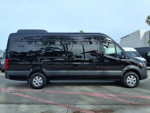 New 2026 Mercedes-Benz Sprinter 2500 image 21