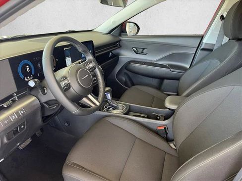 Used 2024 Hyundai Kona SEL FWD image 9