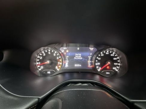 Used 2023 Jeep Compass Limited image 12