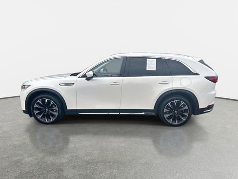 Used 2024 MAZDA CX-90 Plug-In Hybrid w/ Premium Pkg image 8