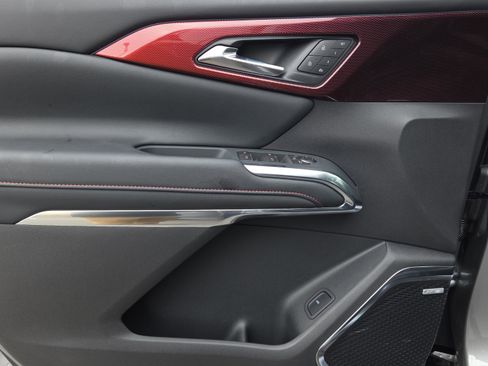 New 2026 Chevrolet Traverse RS w/ LPO, Floor Liner Package image 25