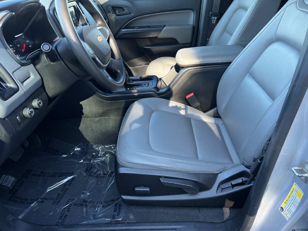 Used 2019 Chevrolet Colorado W/T w/ Custom Special Edition AWD/4WD image 15
