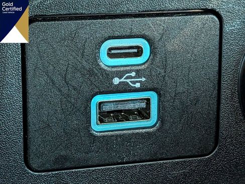 Certified 2022 Ford Escape SEL image 29