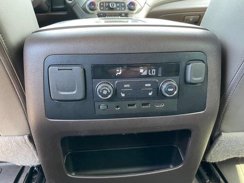 Used 2020 GMC Yukon XL Denali w/ Open Road Package AWD/4WD image 50