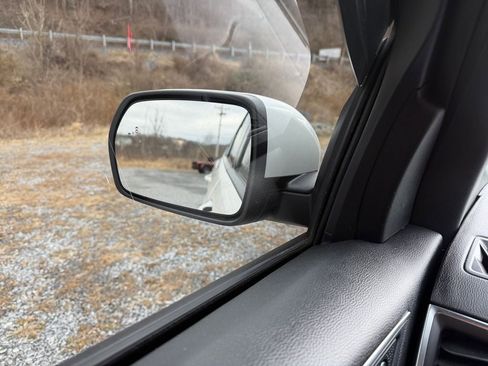 Used 2023 Ford Edge ST image 10