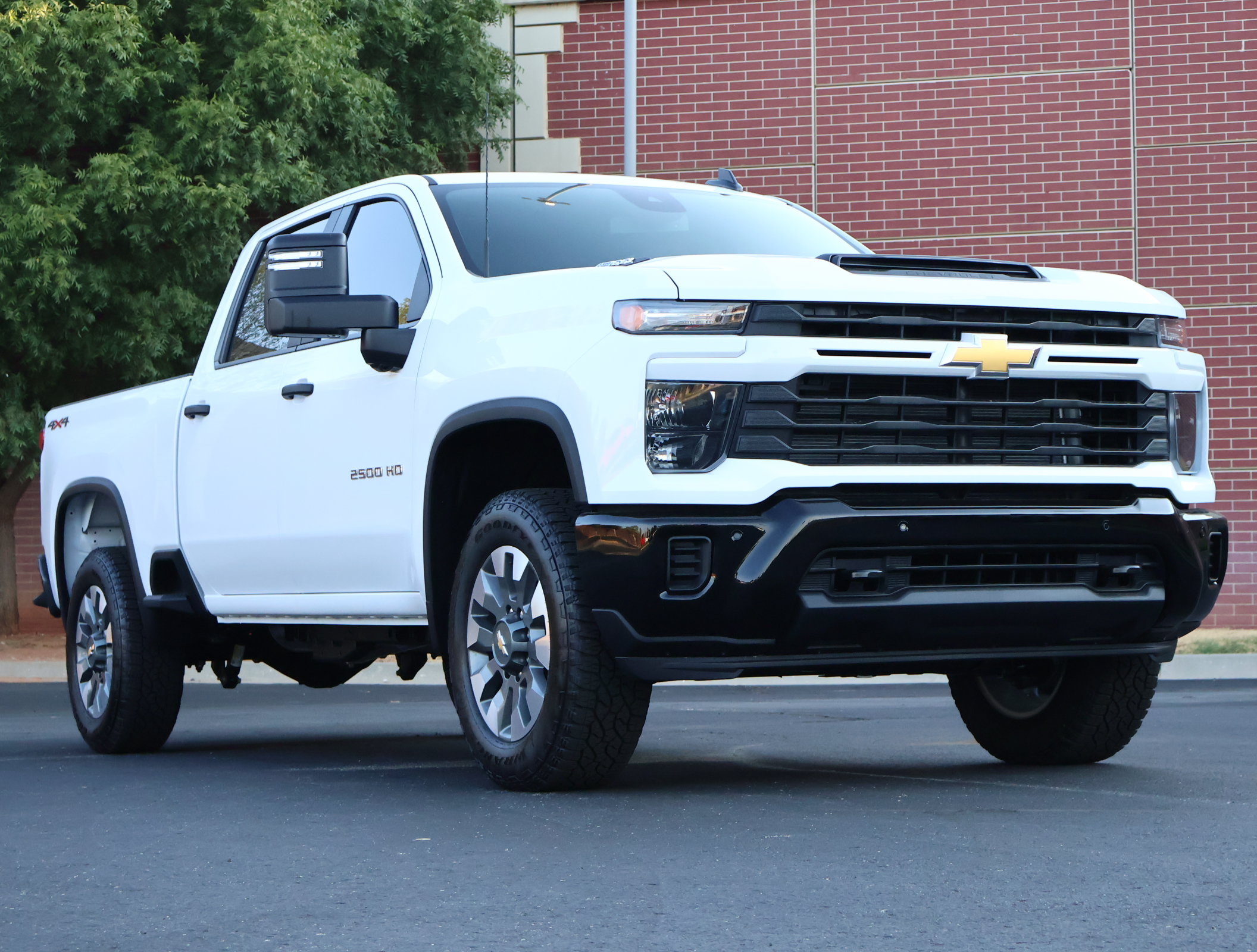 New 2026 Chevrolet Silverado 2500 Custom w/ Custom Value Package AWD/4WD image 1