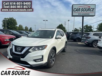Used 2017 Nissan Rogue SL w/ SL Premium Package