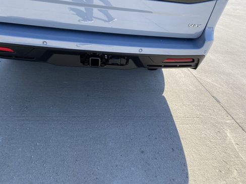 Used 2025 Ford Expedition Max Active AWD/4WD image 11