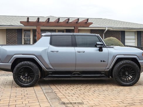Used 2023 GMC Hummer EV Edition 1 AWD/4WD image 9