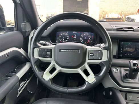 Used 2021 Land Rover Defender 110 X-Dynamic SE image 15