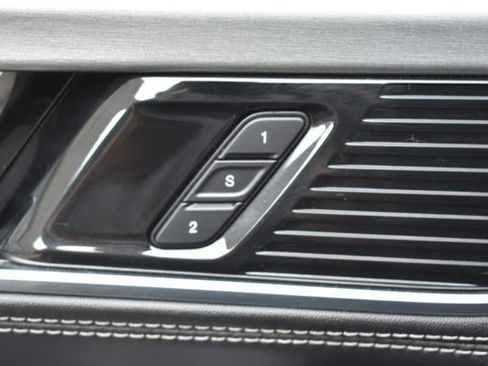 Used 2024 Jeep Wagoneer Series II AWD/4WD image 22