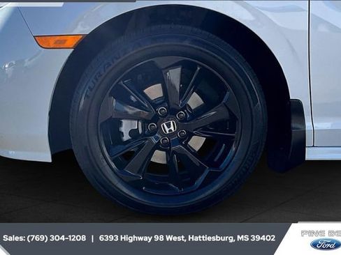 Used 2024 Honda Odyssey Sport image 7