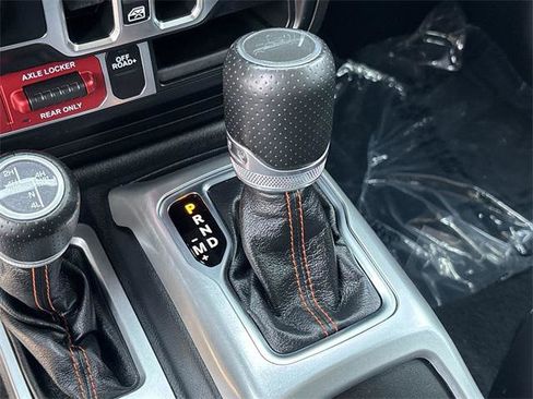 Certified 2023 Jeep Gladiator Mojave w/ LED Lighting Group image 33