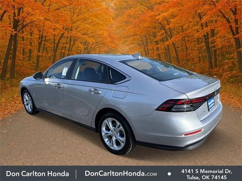 Used 2025 Honda Accord LX image 5
