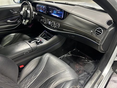 Used 2019 Mercedes-Benz S 63 AMG S 4MATIC Sedan image 23