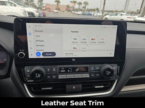 Used 2024 Toyota Grand Highlander Limited image 26