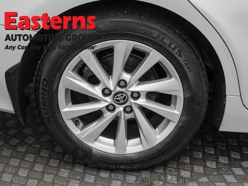 Used 2023 Toyota Camry LE w/ Convenience Package image 29