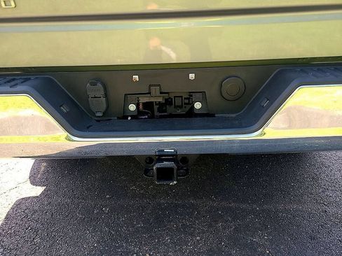 Certified 2023 Chevrolet Silverado 1500 LT AWD/4WD image 15