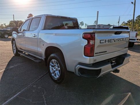 Used 2022 Chevrolet Silverado 1500 Custom image 6