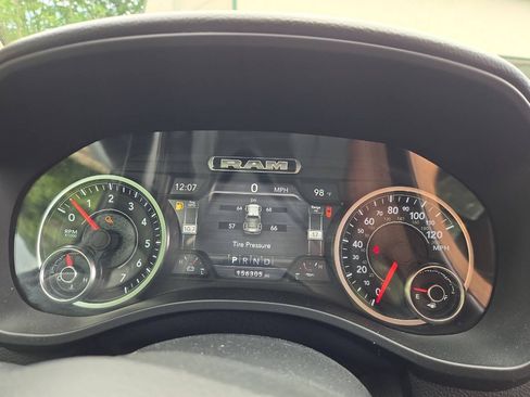 Used 2019 RAM 1500 Big Horn AWD/4WD image 32