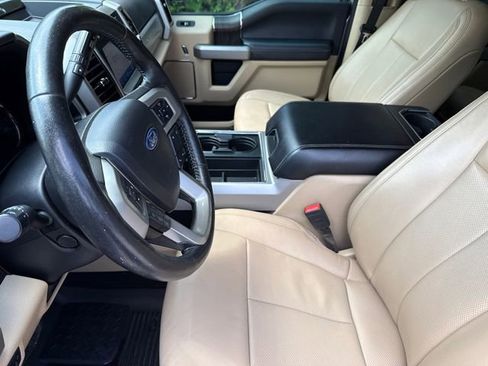 Used 2020 Ford F350 Lariat w/ Lariat Ultimate Package AWD/4WD image 19