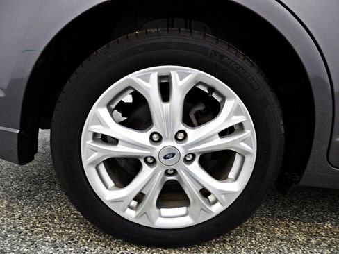 Used 2012 Ford Fusion SE FWD image 19