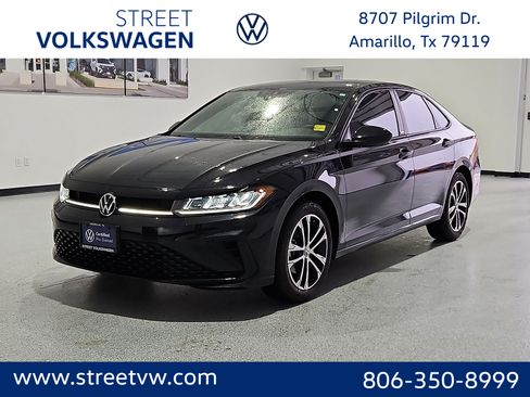 Certified 2025 Volkswagen Jetta Sport FWD image 1