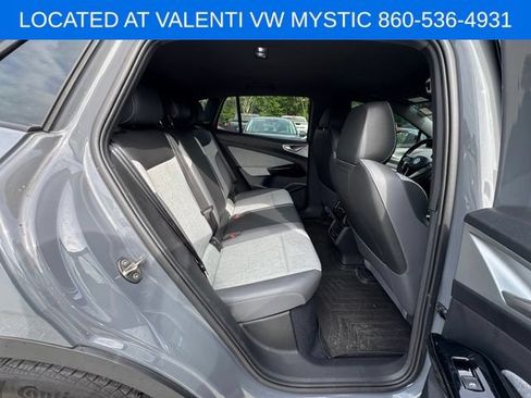 Used 2023 Volkswagen ID.4 Pro RWD image 21