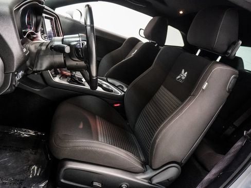 Used 2021 Dodge Challenger R/T Scat Pack RWD image 6