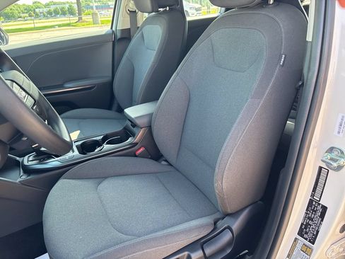 Used 2025 Kia K4 FWD image 56