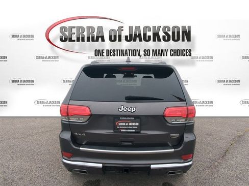 Used 2014 Jeep Grand Cherokee Summit AWD/4WD image 9