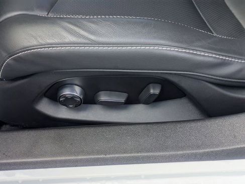 Used 2023 Chevrolet Corvette Stingray w/ Z51 Performance Package image 26