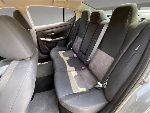 Used 2023 Nissan Sentra SR FWD image 21