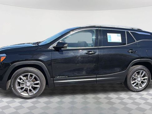 Used 2022 GMC Terrain SLT AWD/4WD image 7