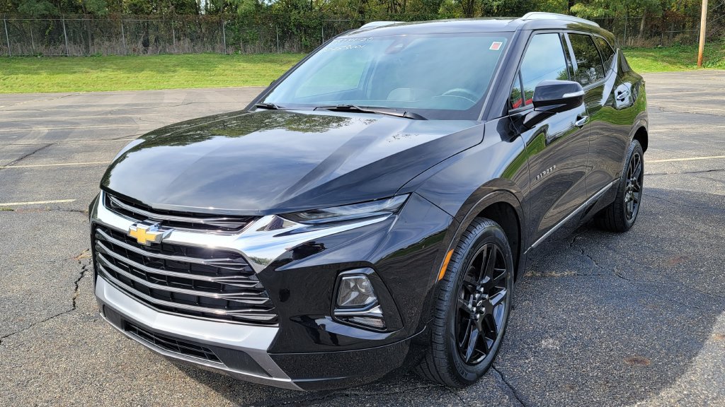 Used 2020 Chevrolet Blazer Premier w/ Driver Confidence II Package AWD/4WD image 3