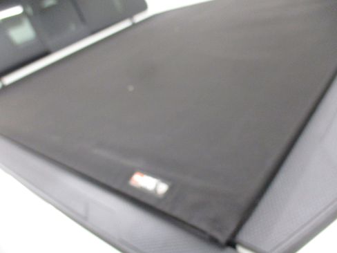 Used 2023 Nissan Frontier SV w/ SV Convenience Package AWD/4WD image 13