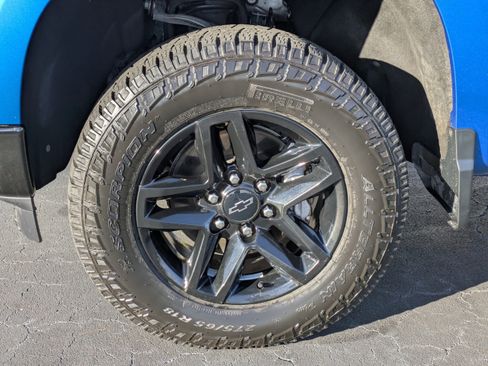 Used 2022 Chevrolet Silverado 1500 LT Trail Boss image 10