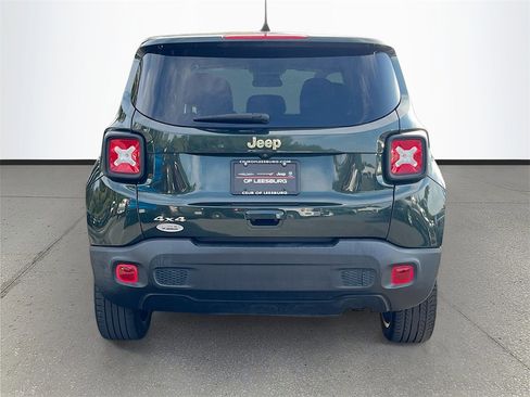 Used 2021 Jeep Renegade Sport image 6