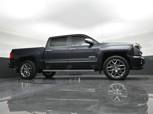 Used 2018 Chevrolet Silverado 1500 High Country AWD/4WD image 21