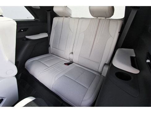New 2027 Cadillac Vistiq Luxury AWD/4WD image 13