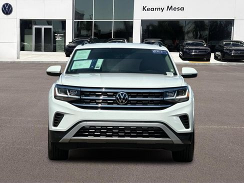 Used 2023 Volkswagen Atlas SE w/ Black Wheel Package FWD image 9
