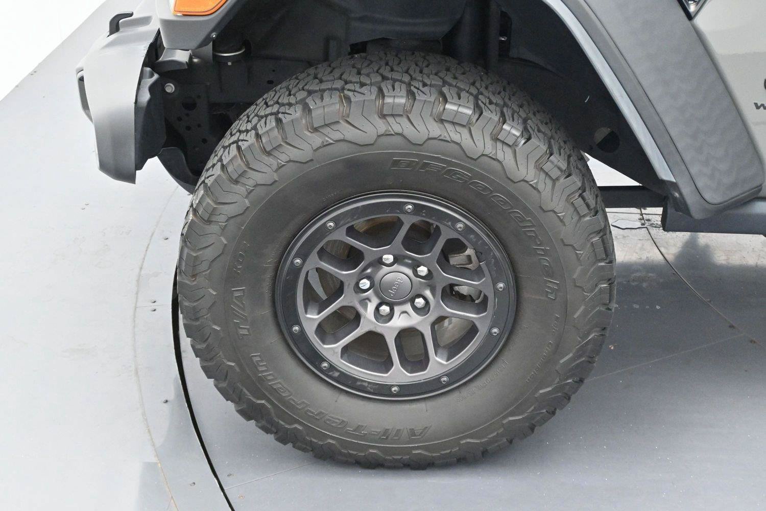 Used 2023 Jeep Wrangler Unlimited Sport AWD/4WD image 28