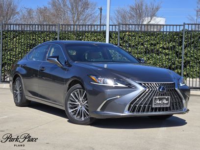 Used 2025 Lexus ES 300h w/ Premium Package