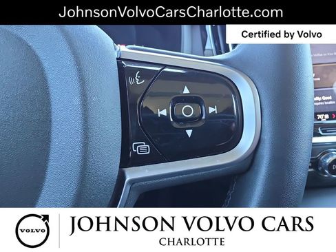 Certified 2025 Volvo V60 B5 Cross Country Plus image 18