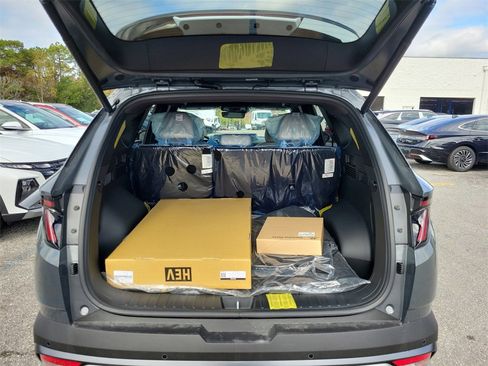 New 2026 Hyundai Tucson Limited image 6