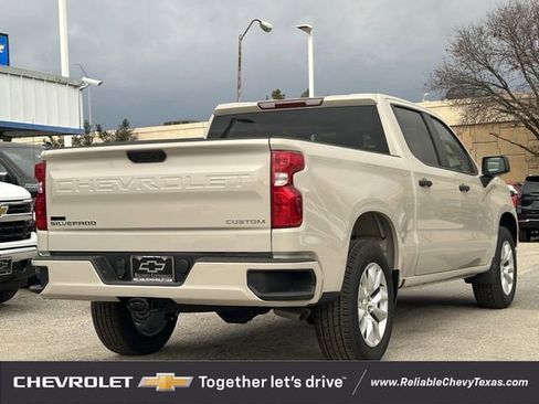 New 2026 Chevrolet Silverado 1500 Custom image 4