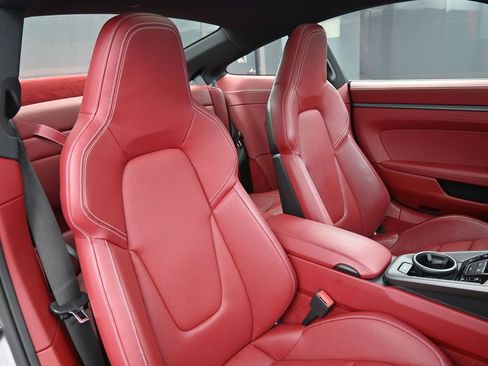 Certified 2020 Porsche 911 Carrera S image 31