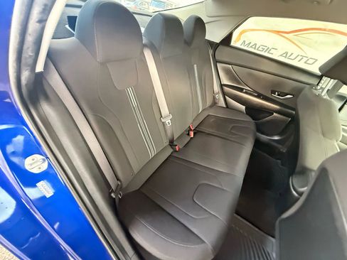 Used 2022 Hyundai Elantra SEL w/ Convenience Package image 23